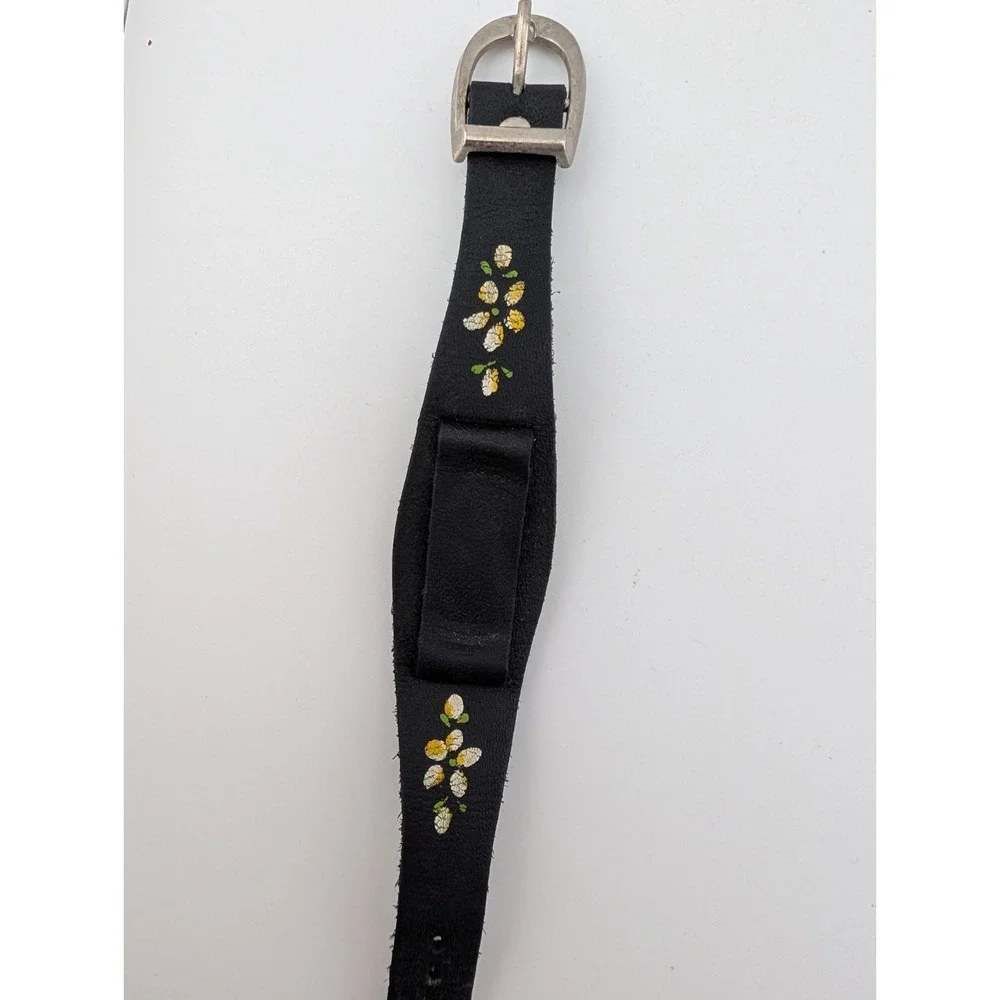 Vintage Leather Bund Watch Strap Black‎ w/ Floral Design 15mm Lug Width